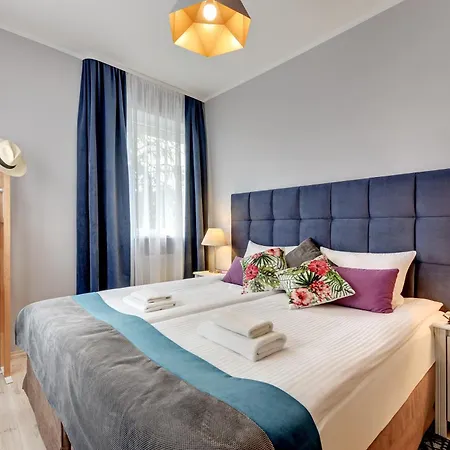 730 Art House アパートホテル ソポト