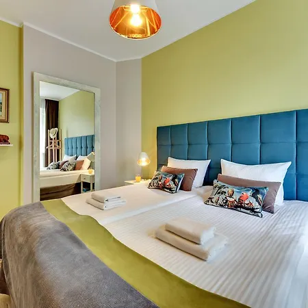 730 Art House アパートホテル ソポト