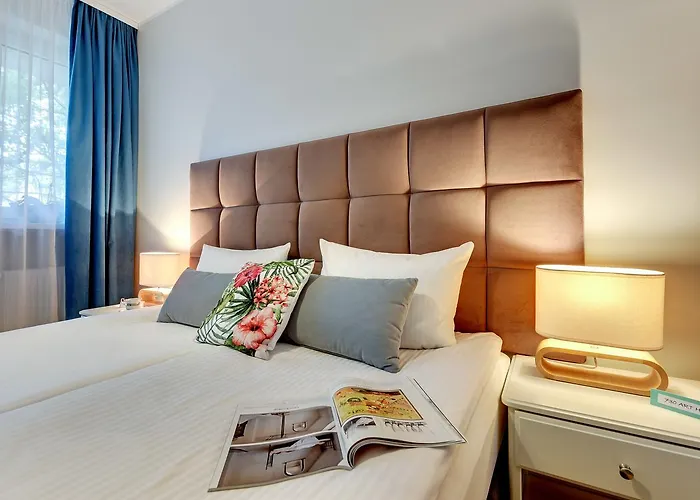 730 Art House Aparthotel